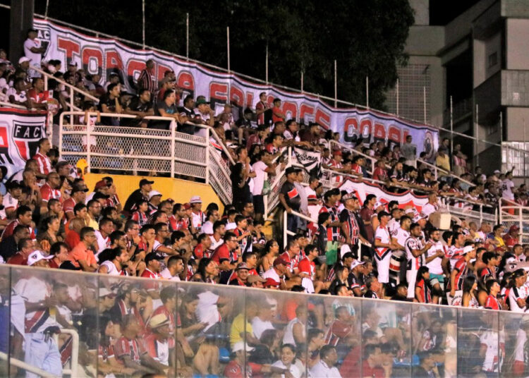 Volta do PV: Ferroviário anuncia venda dos ingressos para jogo diante do Botafogo/SP