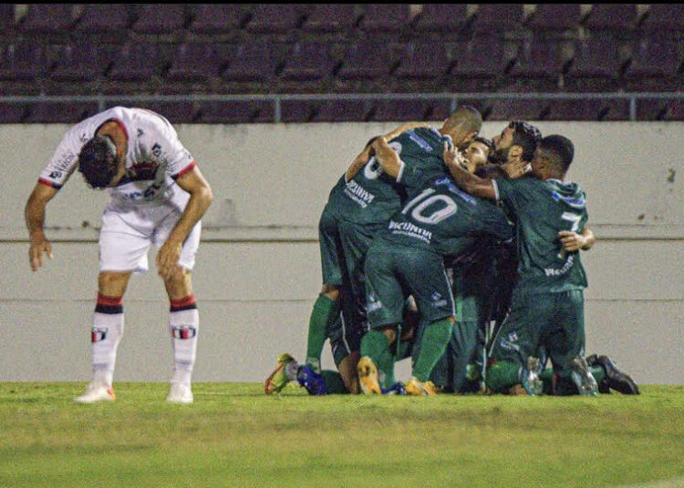 Em alta e invicto na Série C, Floresta ainda não levou gol na competição; equipe possui melhor defesa do torneio