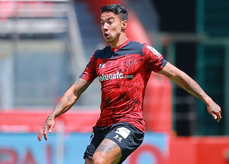 Ceará oficializa contratação do meia-atacante Diego Rigonato até o fim da temporada