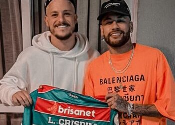 Neymar sai em defesa de Lucas Crispim após afastamento do Fortaleza: “Ser atleta não tá fácil“ 