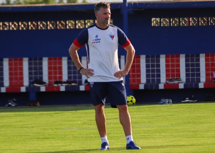 Substituto de Vojvoda contra o Atlético, Gaston Liendo coloca responsabilidade do tropeço no próprio Fortaleza