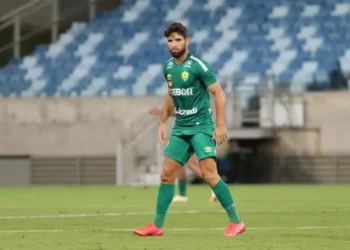 Cuiabá receberá o Ceará com desfalque e dúvidas importantes na equipe titular; confira