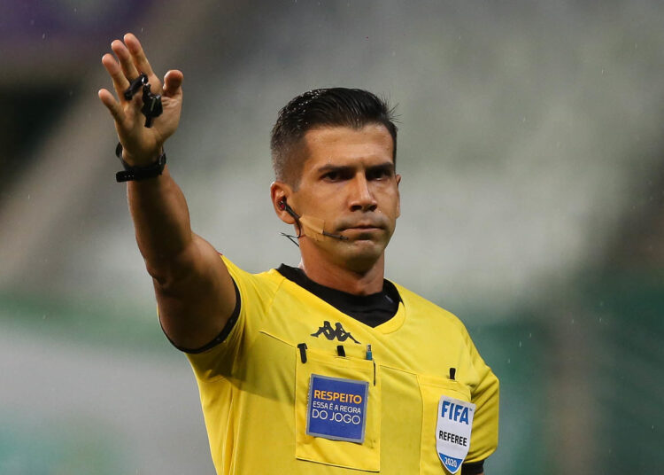 Confira arbitragem para os jogos de Ceará e Fortaleza pela 10ª rodada do Brasileirão