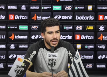 Volante do Ceará, Richardson descarta favoritismo contra o Fortaleza, mas ressalta força da torcida: “teremos os 30% mais barulhentos do Brasil”