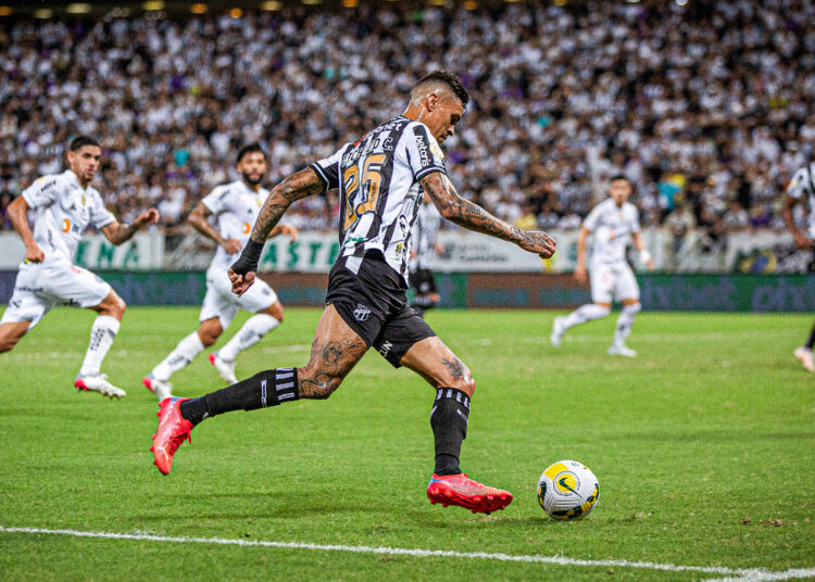 Em jogo equilibrado do início ao fim, Ceará fica no empate com o Atlético/MG na Arena Castelão