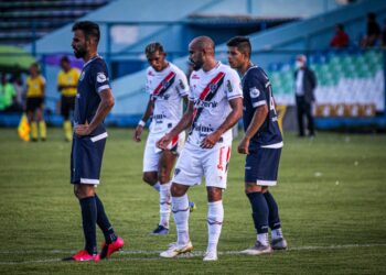 Fora de casa, Ferroviário perde para o Altos e acumula sequência de três derrotas na Série C