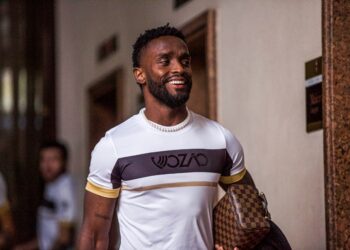 Principal jogador do Ceará na temporada, Mendoza ainda é dúvida para o Clássico-Rei; confira provável escalação do Vovô