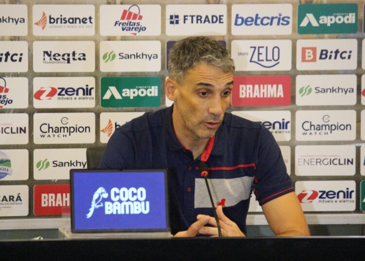 Vojvoda destaca atuações de Pikachu e Boeck contra o Ceará, mas exalta coletivo do Fortaleza e reafirma: “Eu confio nesse time!”