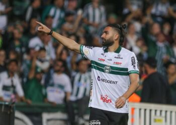 Coritiba 2 x 1 Fortaleza | “As mudanças no Fortaleza comprometeram o time”