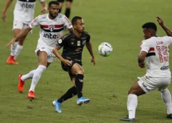 Ceará x São Paulo | Acompanhe o jogo decisivo pela Sul-Americana no canal da Torcida K no YouTube; clique aqui