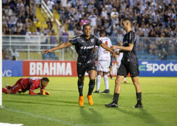Ceará 3 x 1 Atlético/BA | “Funcionou quando entraram os titulares”